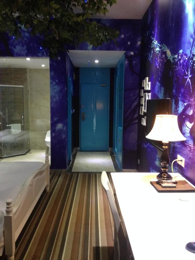 Huayu South City Hotel Wenjiang Exteriör bild